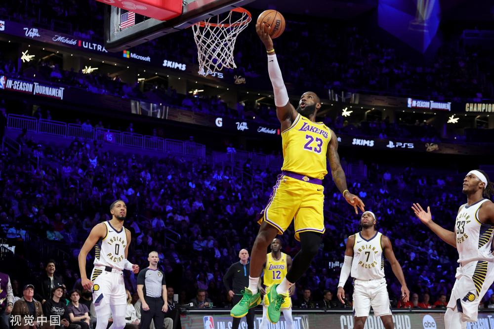 10个篮板 10个篮板