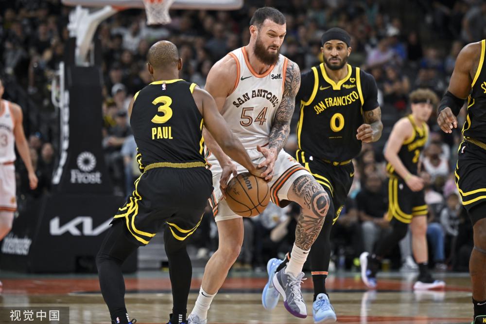 还有两个小时，记者：利物浦已为格伊提交了转会交易单